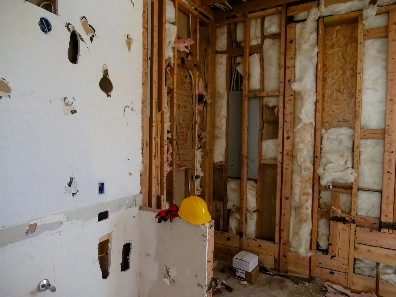 Attic Insulation vs. Duct Sealing in a Desert Home
